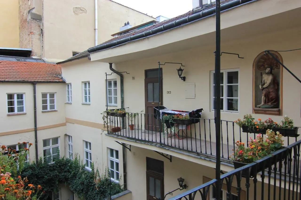 Mala Strana Apartment 1 Prague