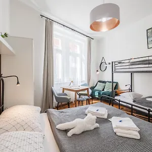  Appartamento Bright Downtown